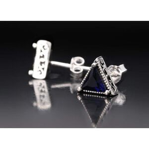 NEW Unisex Style Trillion Cute Blue‎ Sapphire Stud Earrings Rhodium S925
